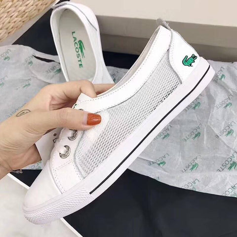 נעלי סניקרס לקוסט LACOSTE או פומה PUMA לנשים