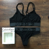 טופ וחוטיני של קלווין קליין Calvin Klein