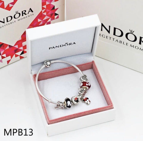 צמידי פנדורה PANDORA עם צ'ארמים מגוונים