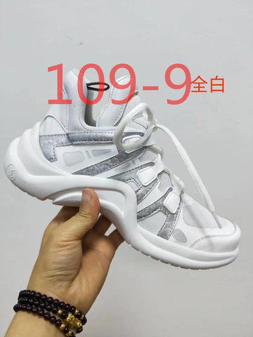 נעלי לואי ויטון LOUIS VUITTON לנשים וגברים - דגמים משולבים